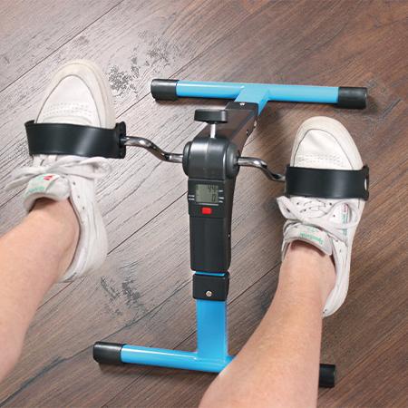 Pédalier avec podomètre pliable